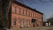 Der Demokratiebahnhof in Anklam © Screenshot 