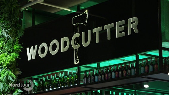 Das Logo der Kneipe "Woodcutter". © Screenshot 