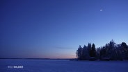 Eine Winterlandschaft im Norden Lapplands bei Nacht. © Screenshot 
