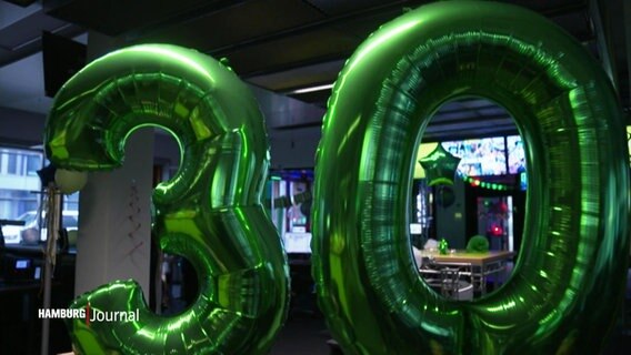 Zwei grüne Luftballons markieren den 30. Geburtstag von N-JOY © Screenshot 