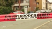 Absperrband mit der Aufschrift "Polizeiabsperrung" © Screenshot 