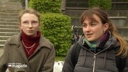 Zwei junge Frauen im Interview. © Screenshot 