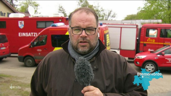 Reporter Sebastian Duden berichtet. © Screenshot 