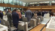 Der festakt im Landtag: Blick ins Plenum. © Screenshot 