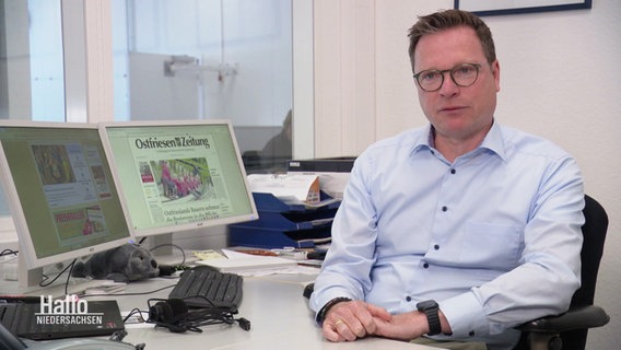 Chefredakteur Lars Reckermann von der Ostfriesenzeitung im NDR-Interview zum Thema Pressefreiheit. © Screenshot 
