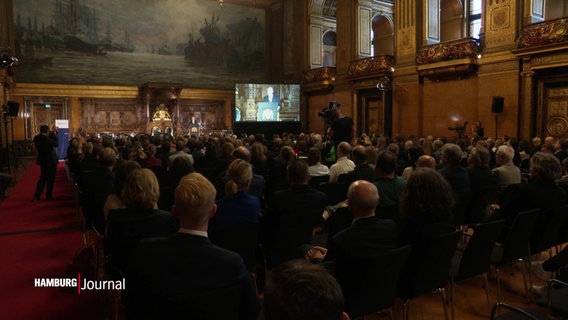 Eine Konferenz im Hamburger Rathaus. © Screenshot 