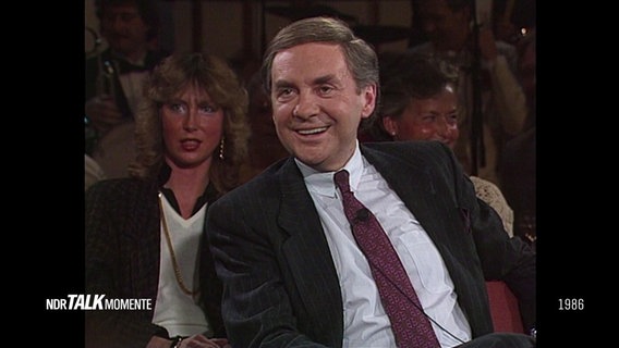 Harald Juhnke bei der NDR Talk Show im Jahr 1986. © Screenshot 
