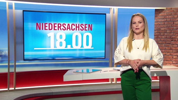 Tina Hermes moderiert Niedersachsen 18:00 Uhr. © Screenshot 