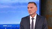 Torsten Voß, Chef des Hamburger Landesamts für Verfassungsschutz, im NDR-Interview. © Screenshot 