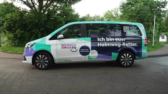 Shuttle Smile 24 parkt. © Screenshot 