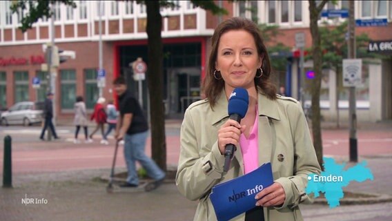 Die Moderatorin Romy Hiller © Screenshot 