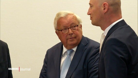 Der Angeklagte Olearius vor Gericht © Screenshot 