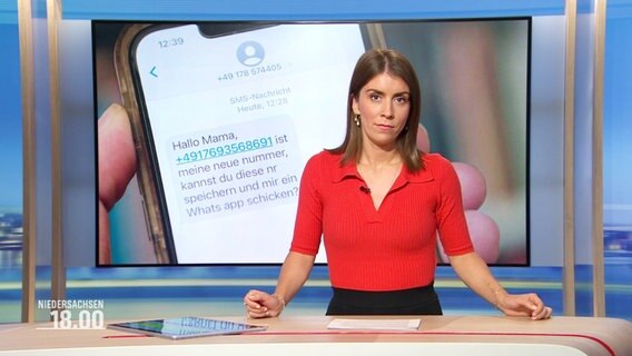 Lena Mosel moderiert. © Screenshot 