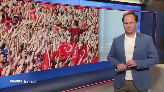 Moderator Christian Buhk © Screenshot 