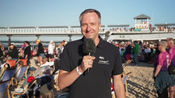 Steffen Baxalary berichtet live vom Public Viewing in Heringsdorf. © Screenshot 