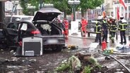 Eine Unfallstelle am Hamburger Jungfernstieg. © Screenshot 
