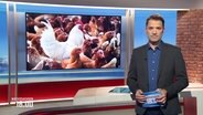 Johannes Avenarius moderiert das Niedersachsen-Magazin um 18 Uhr. © Screenshot 