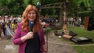 Sophie Mühlmann berichtet. © Screenshot 