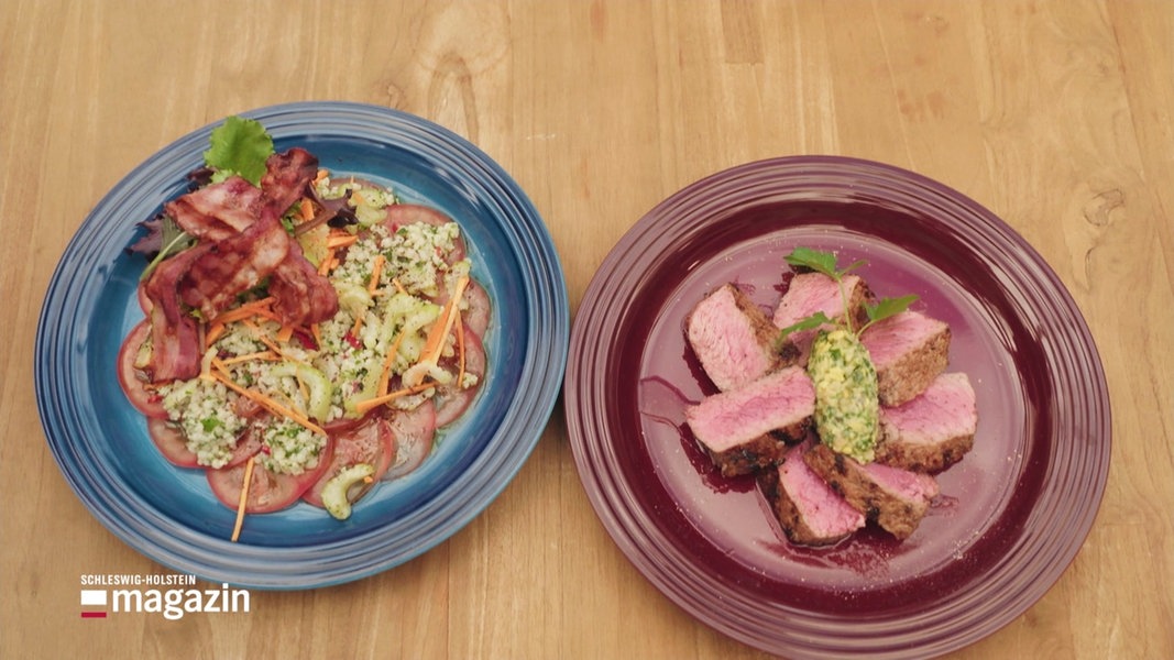 Gegrilltes Entrecôte mit Tomaten-Graupen-Salat und Salsa | NDR.de ...