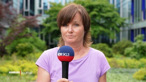 Reporterin Elke Spanner berichtet. © Screenshot 