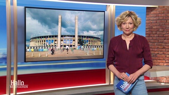 Christina von Saß moderiert Hallo Niedersachsen © Screenshot 