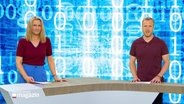 Gabi Lüeße und Henrik Hanses moderieren das Schleswig-Holstein Magazin. © Screenshot 