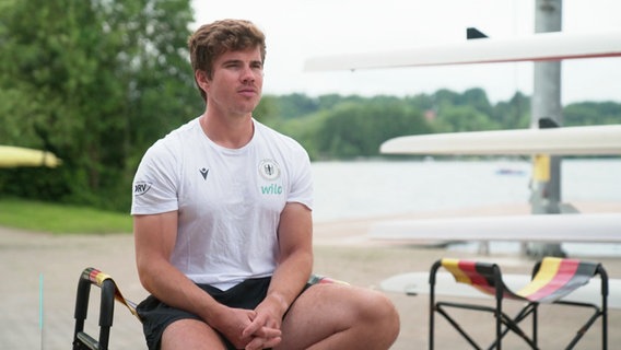 Ruderer Torben Johannesen erklärt seine Motivation für die olympischen Spiele und worauf es im Wettbewerb ankommt. © Screenshot 