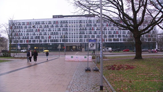 Das Rathaus von Neubrandenburg. © Screenshot 