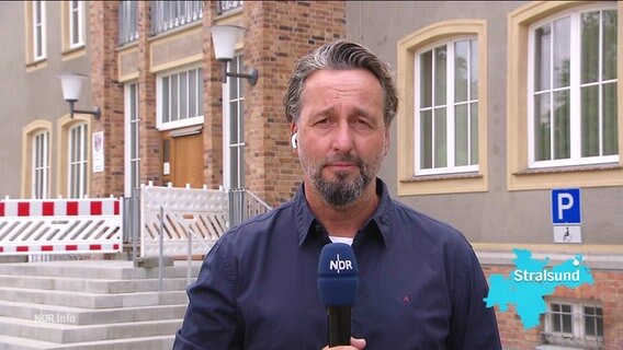 Stefan Weidig berichtet aus Stralsund. © Screenshot 