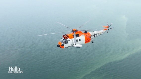 Der Rettungshubschrauber "Sea King" aus der Luft betrachtet. © Screenshot 