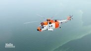 Der Rettungshubschrauber "Sea King" aus der Luft betrachtet. © Screenshot 