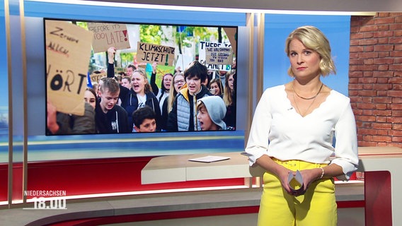 Kathrin Kampmann moderiert die Sendung Niedersachsen 18.00.. © Screenshot 