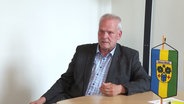 Teterows Bürgermeister Andreas Lange spricht. © Screenshot 
