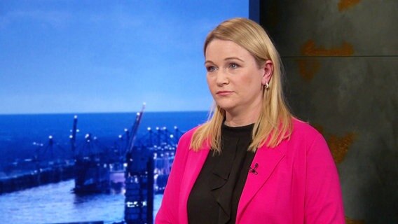 NDR-Reporterin Ines jacobi © Screenshot 