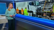 Juliane Möcklinghoff moderiert NDR Info um 15 Uhr. © Screenshot 