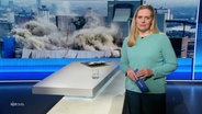 Juliane Möcklinghoff moderiert NDR Info um 16 Uhr. © Screenshot 