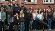 Schülerinnen und Schüler der Ernestinenschule in Lübeck © Screenshot 