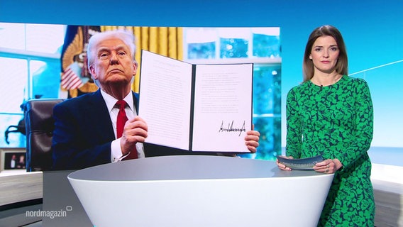 Frauke Rauner moderiert das Nordmagazin - Land und Leute. © Screenshot 