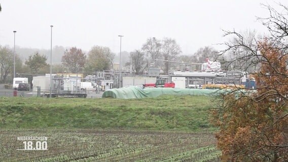 Eine Erdgasförderanlage in Niedersachsen © Screenshot 