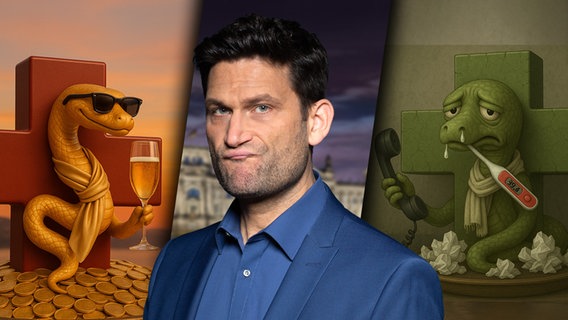 Christian Ehring zwischen zwei Schlangen. Eine privat versichert, mit Champagner-Glas und Sonnenbrille auf einem Haufen Geld, die andere Schlange Kassenpatient, mit triefender Nase und Fieberthermometeri im Mund und Taschentüchern. (extra 3 vom 01.05.2025 im Ersten)
(Bild hat KI-generierte Elemente) © NDR 