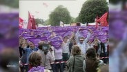 Archivfoto: Proteste auf einem Kirchentag. © Screenshot 