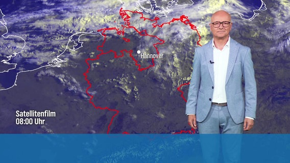 Karsten Schwanke moderiert das Wetter für Niedersachsen. © Screenshot 