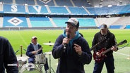 Die HSV-Band "Abschlach" bei der Probe im Stadion. © Screenshot 