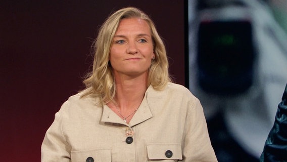 Alexandra Popp im Sportclub © Screenshot 