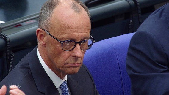 Friedrich Merz im Bundestag. © Screenshot 