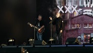 Lotto King Karl bei "Elbe in Concert" beim Hamburger Hafengeburtstag 2025. © Screenshot 
