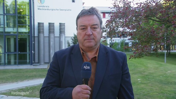 Reporter Frank Schwarz. © Screenshot 