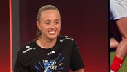 HSV-Spielerin Victoria Schulz im Sportclub © Screenshot 