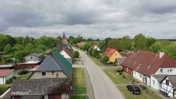 Blick auf das Dorf Ranzin aus der Vogelperspektive © Screenshot 