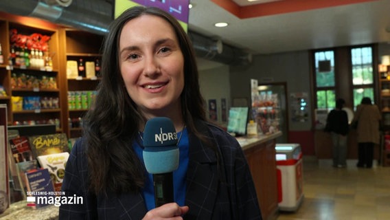 NDR Reporterin Lisa Synowski. © Screenshot 